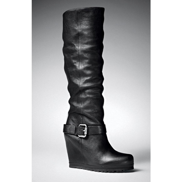 Vera Wang Shoes - Vera Wang Yael Boot in black